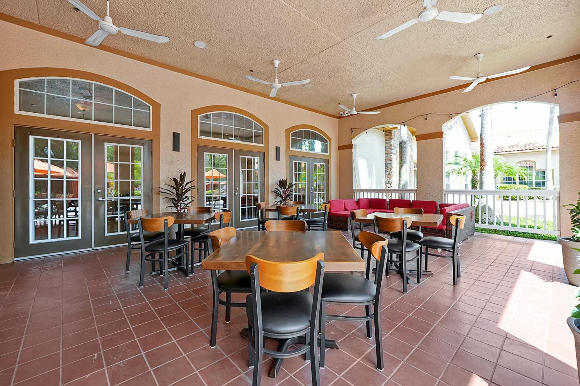 Awesome Mediterranean Resort! 15 Minutes To Disney 基西米 外观 照片
